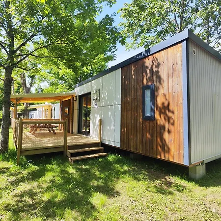 Camping Roc De L'Arche Espalion Exterior foto