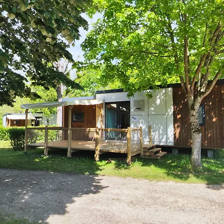 Camping Roc De L'Arche Espalion Exterior foto